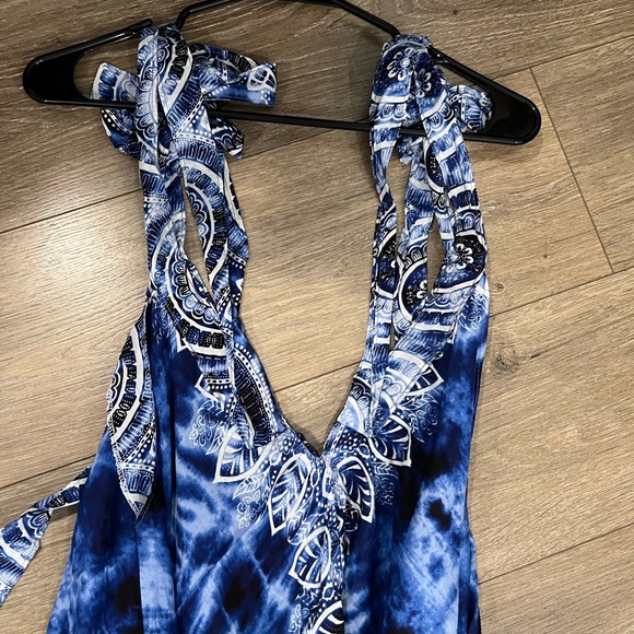 Bundle - Picture 4 of 6